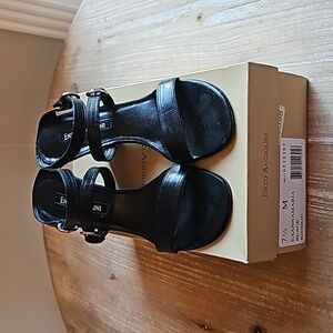 Enzo Angiolini Eaannamaria Black Kidskin 7.5 M Heels Wedge used condition